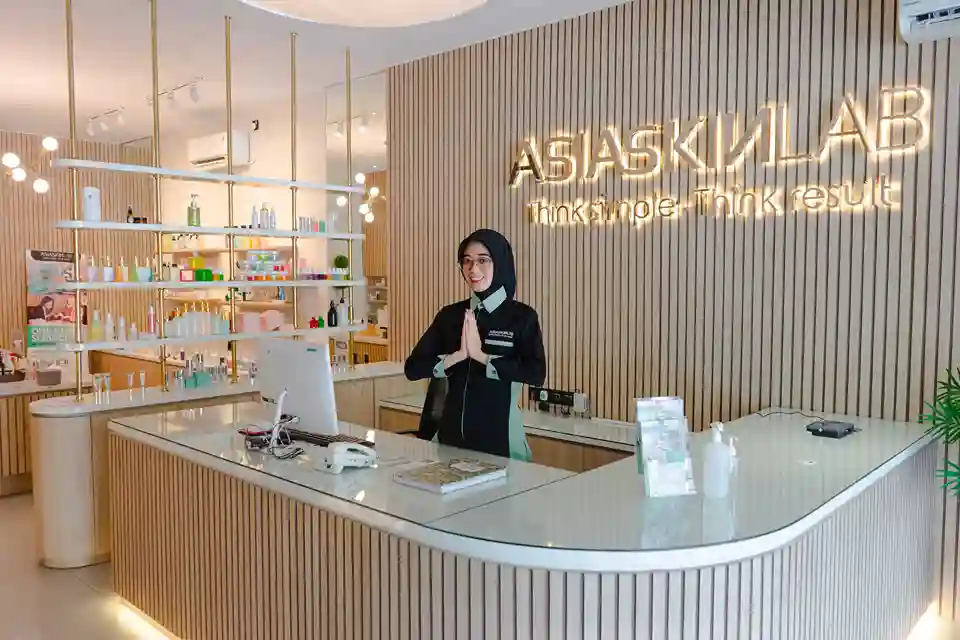 Gambar lobby kantor pemasaran ASIA SKINLAB